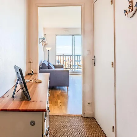 Horizon Marin-9 By Interhome